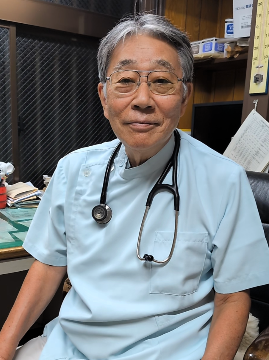 理事長　東森 俊博